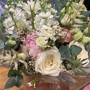 Soft bridal bouquet 