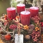 Red advent wreath 