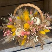 Dry flowers basket 