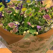 Wild garden bouquet 