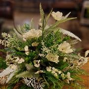 White posy arrangement 